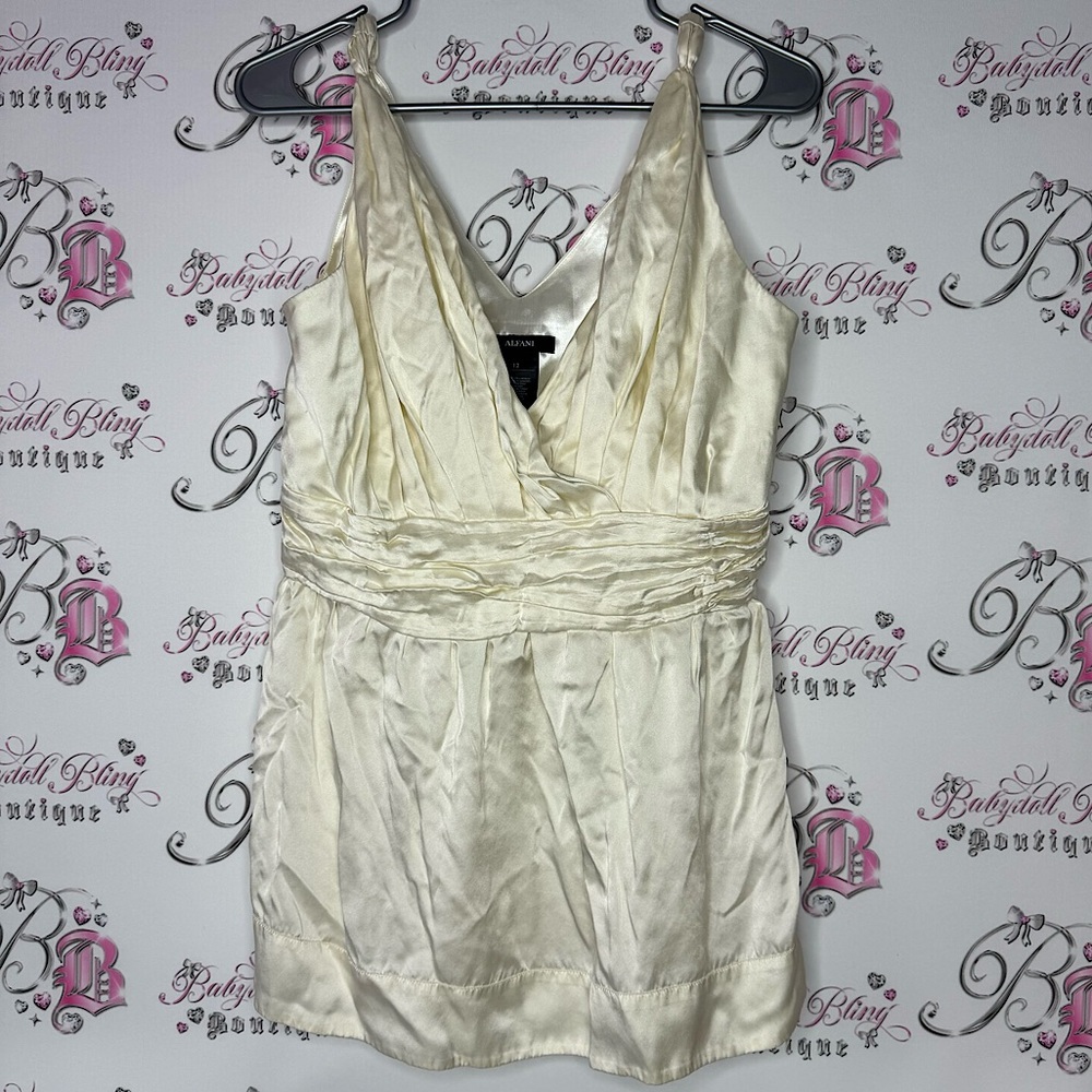 Alfani silk top tank cream white luxury sexy shimmer shiny silky blouse vneck